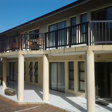 Fairways Hotel باليتو المظهر الخارجي الصورة