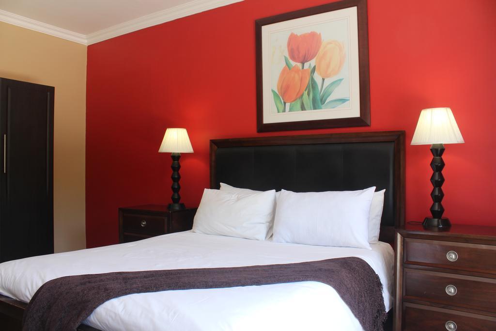 Fairways Hotel باليتو المظهر الخارجي الصورة